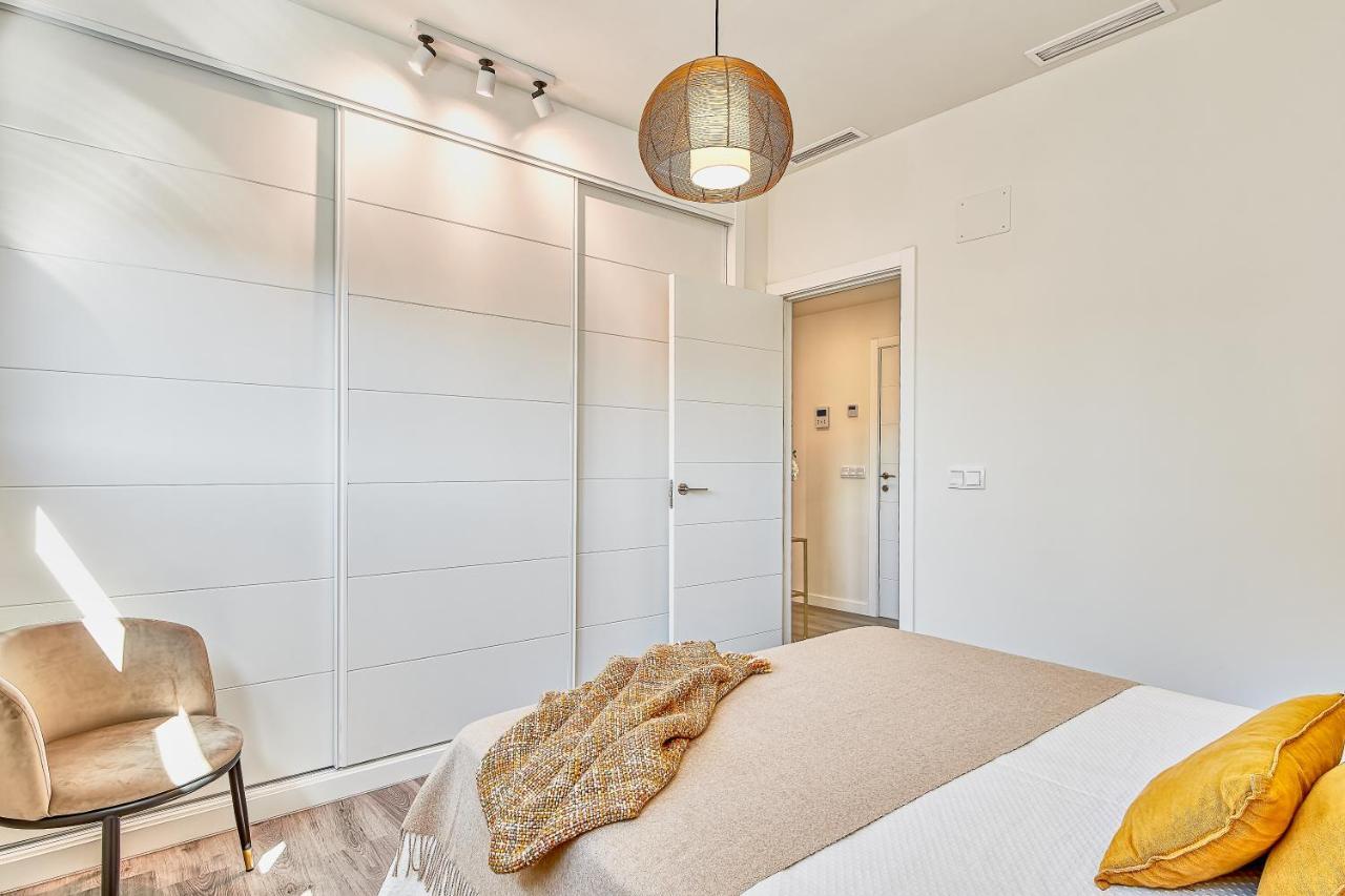 Ab Vialia Estacion Suitemalaga - Parking Экстерьер фото