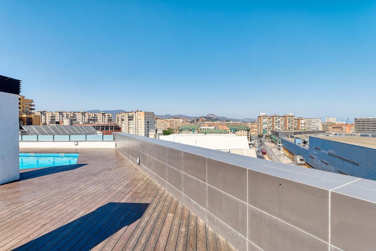 Ab Vialia Estacion Suitemalaga - Parking Экстерьер фото