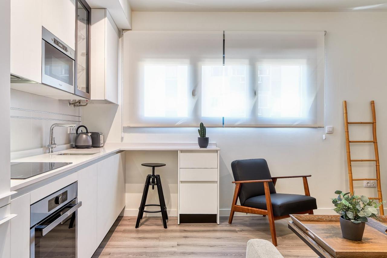 Ab Vialia Estacion Suitemalaga - Parking Экстерьер фото